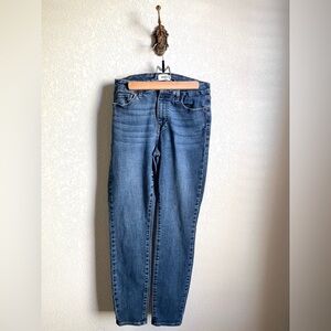 Pistola Skinny Jeans